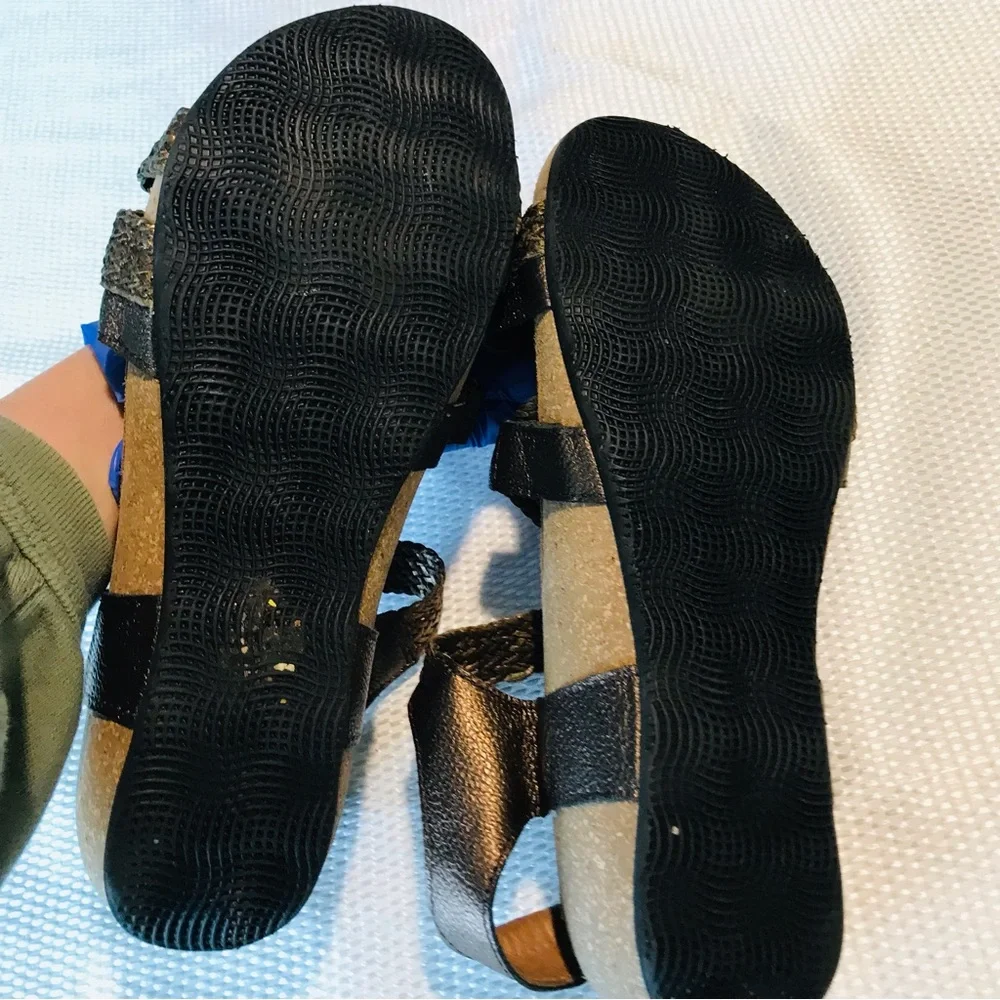 Taos Footwear comfortable stylish